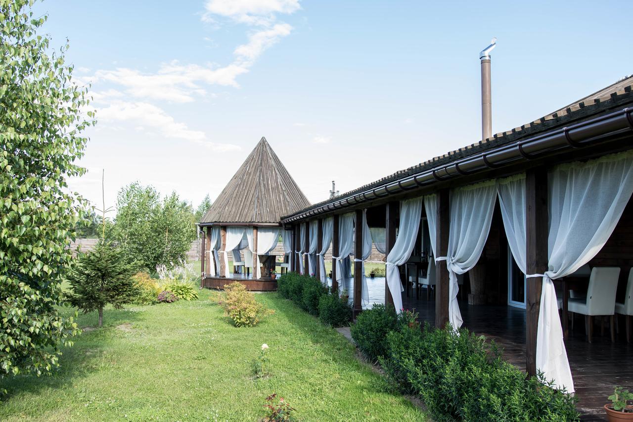 "Дальний Кордон" Hotel Moshchanytsya Ngoại thất bức ảnh